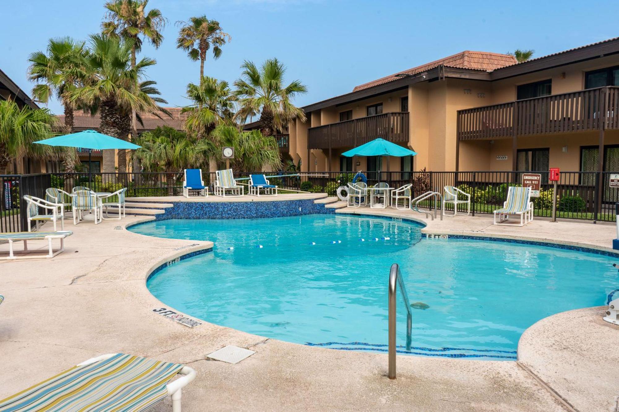 Herons Haven Coastal Elegance With Pool Access 223 South Padre Island Exteriör bild